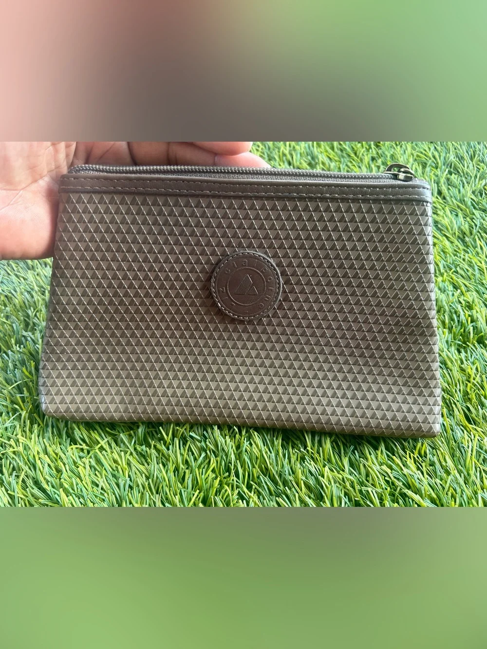 Liz Claiborne vintage  Brown Textured Woman’s  cosmetic Pouch